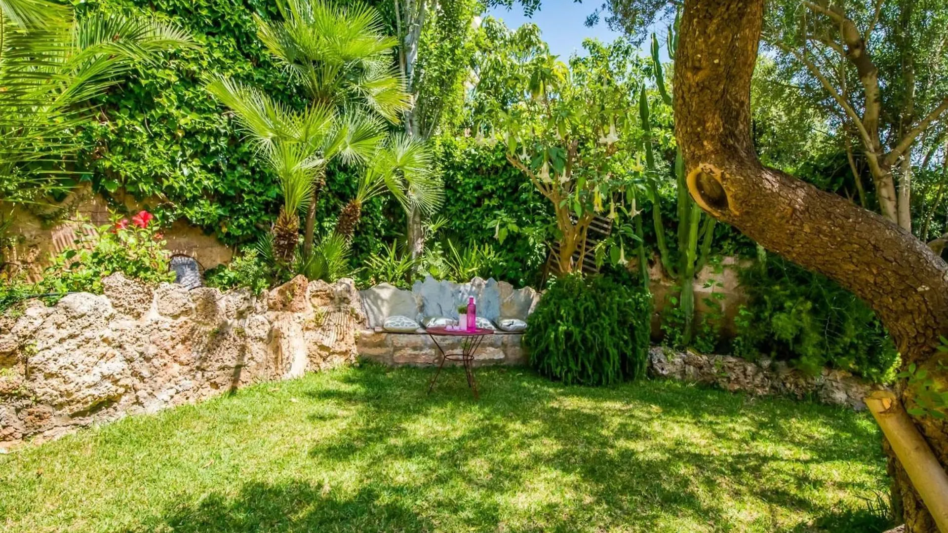 6 Guests Holiday Home In Pollensa Cala de Sant Vicenc
