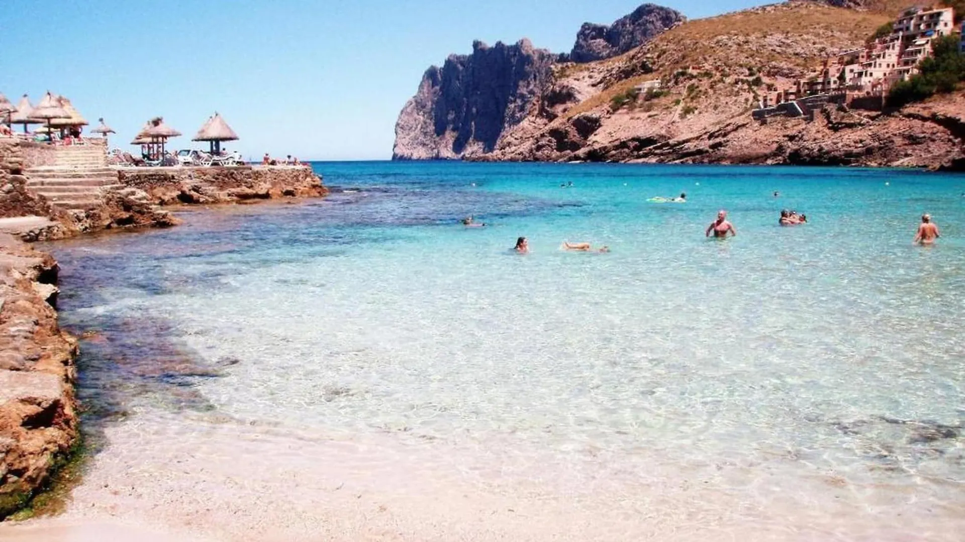 6 Guests Holiday Home In Pollensa Cala de Sant Vicenc